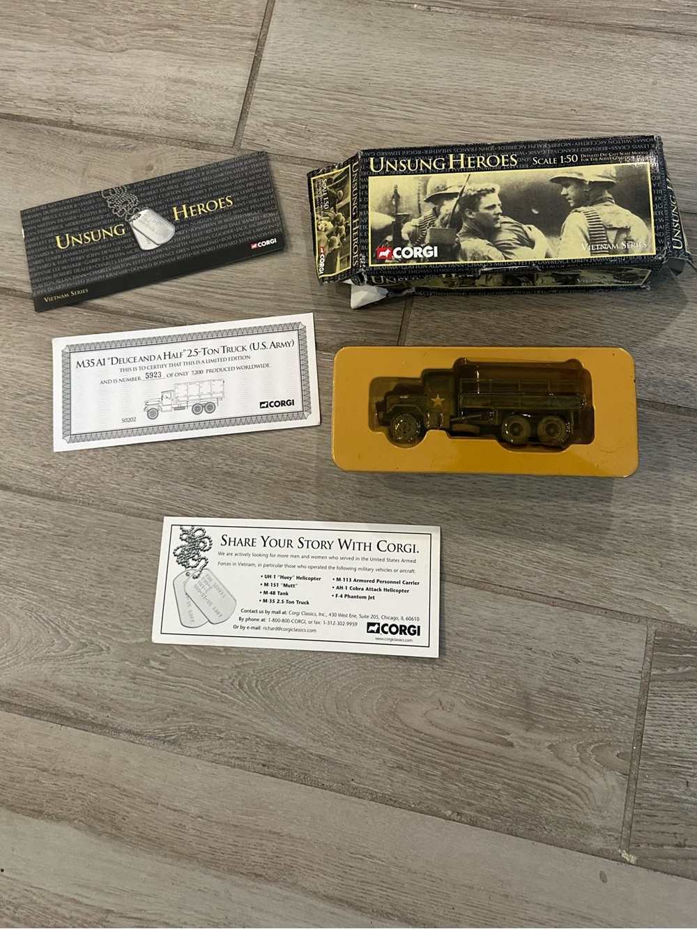 VTG Corgi Unsung Heroes Scale 1:50 M35 A1 “Deuce & A Half” 2.5 Ton US Army Truck